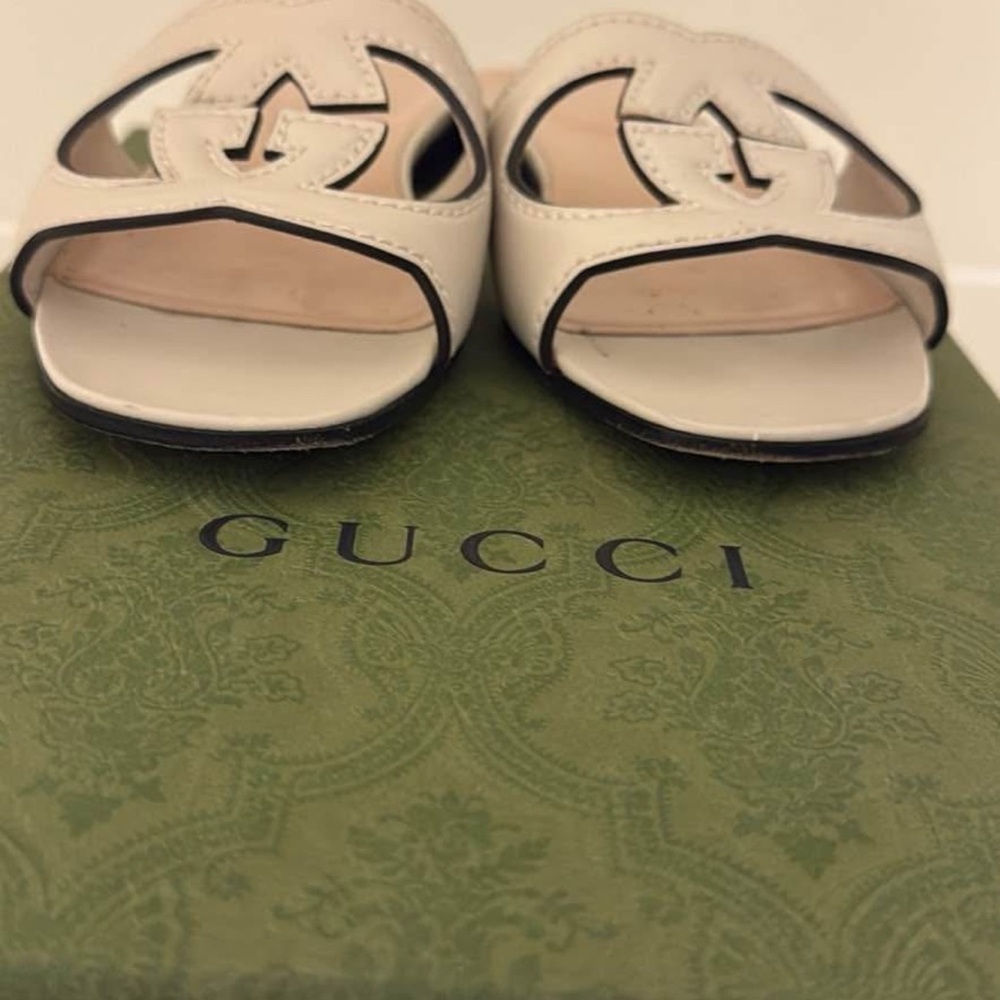 Gucci Women's Beige Slide Sandals